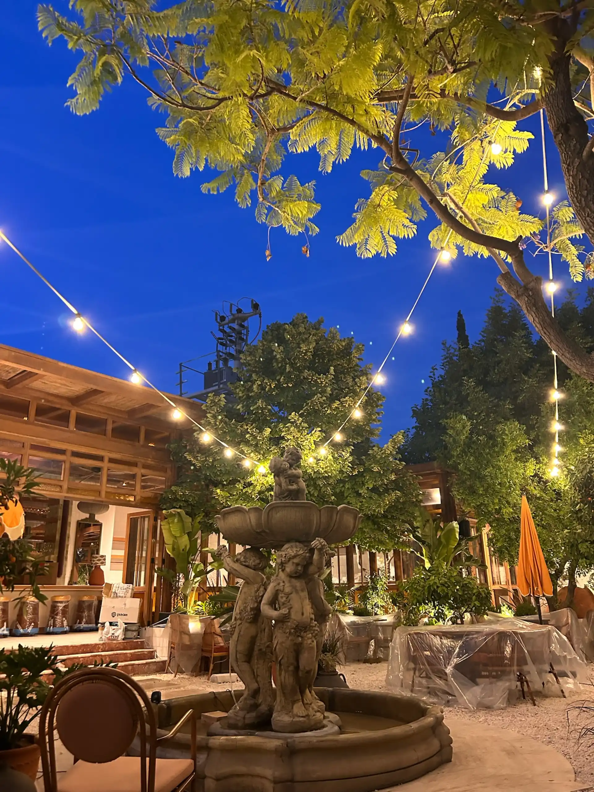 Fontanella İtalyan Resturant Alaçatı